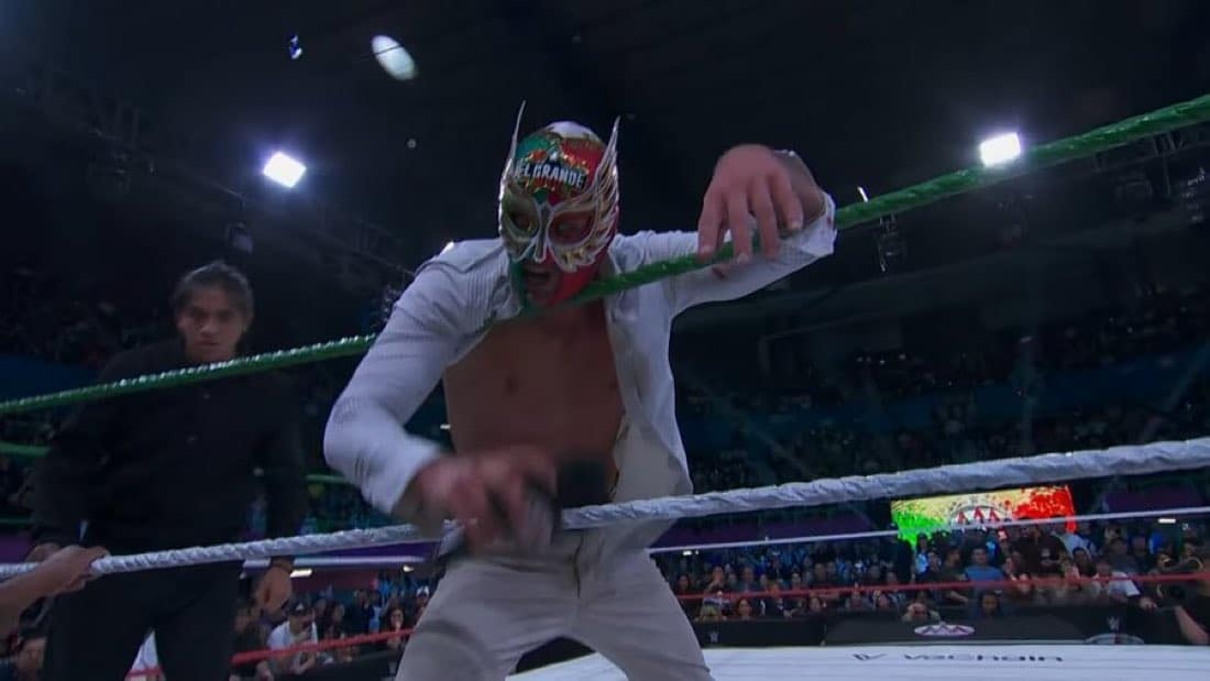 El Grande Americano issues a mask vs. mask challenge